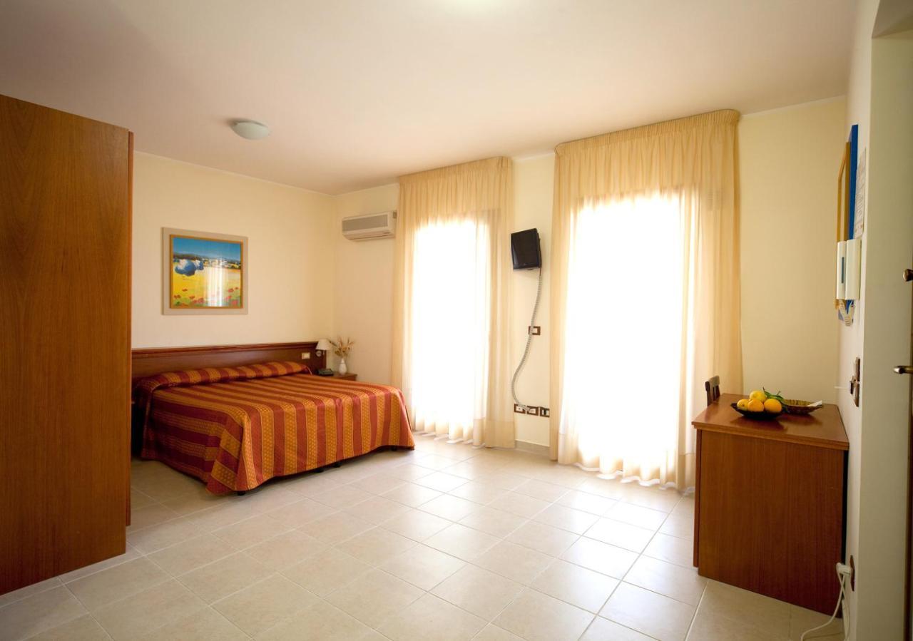 Hotel Residence Al.Pa. Reggio di Calabria Kültér fotó